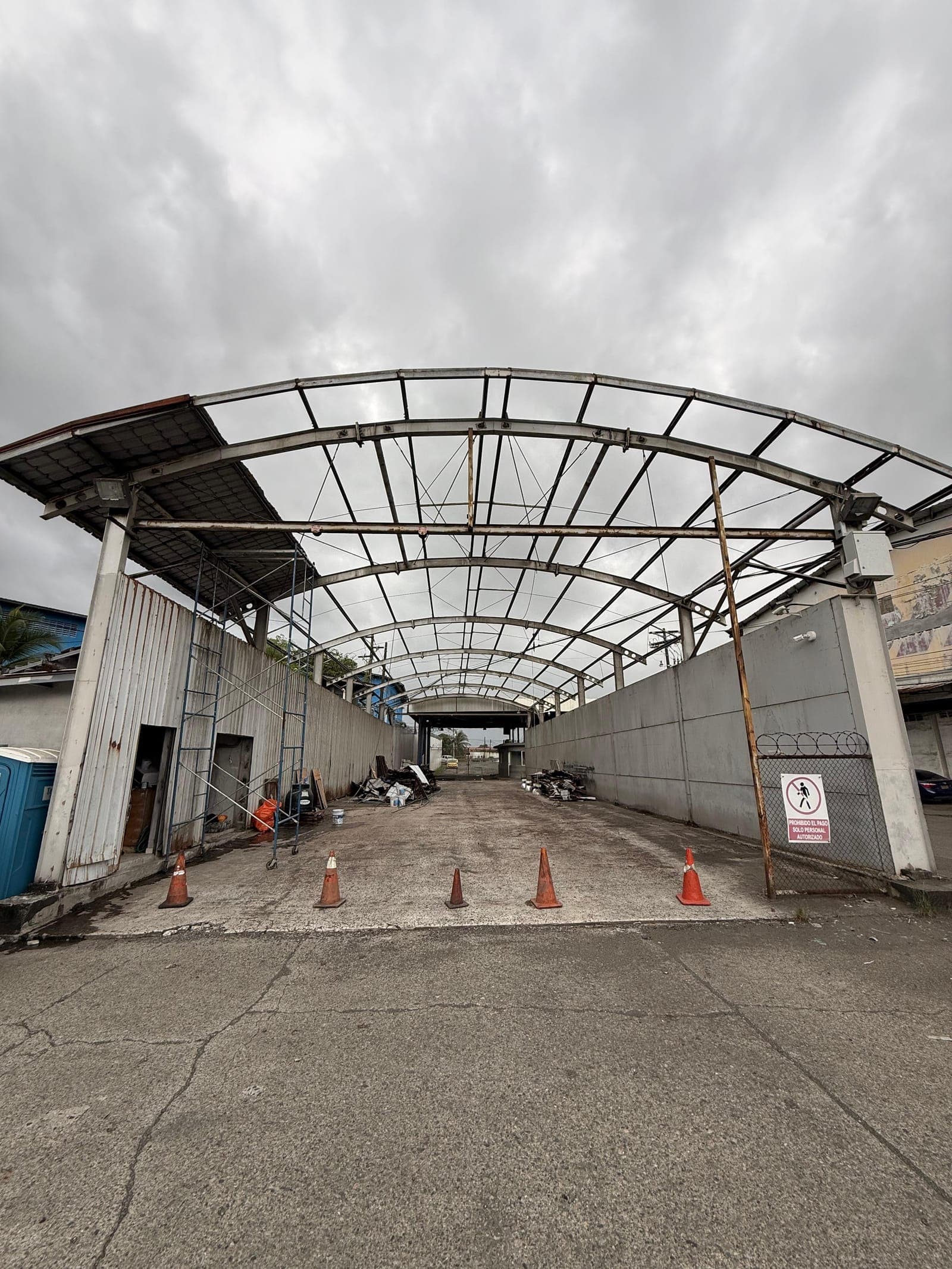 Aduanas Hangar ZLC — Garita 9 — Antes